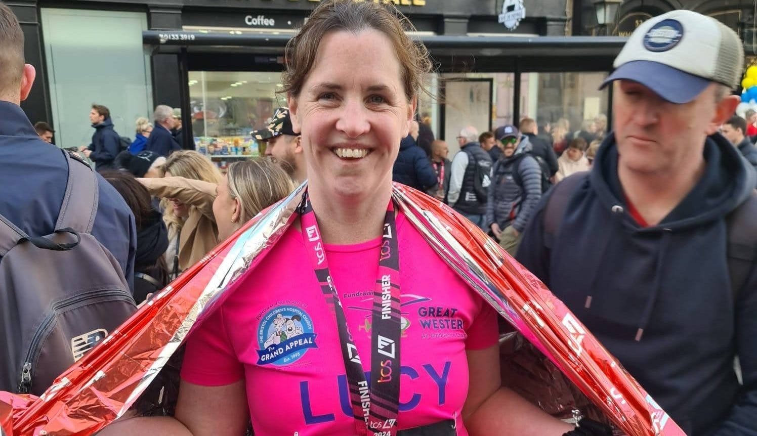 Lucy Halliday completes London Marathon